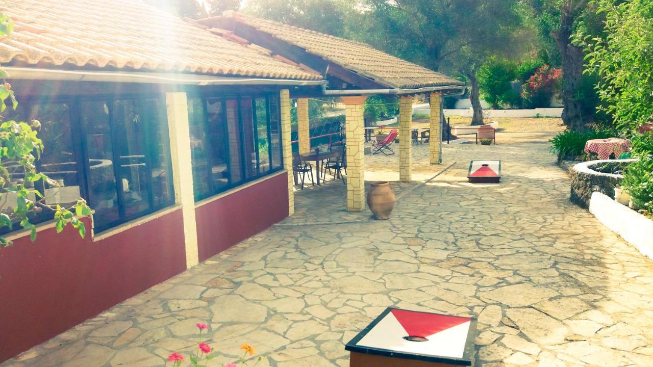 פאלאוקסטריצה Sun'S Gift Mega Studio מראה חיצוני תמונה